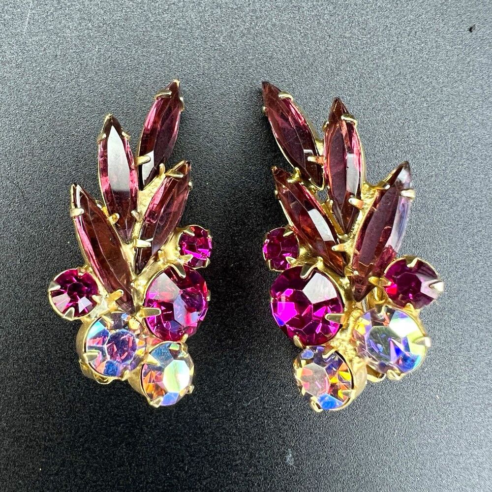 Ref No. 313 Vintage Verified Juliana D&E Fuchsia & Amethyst Clip Earrings